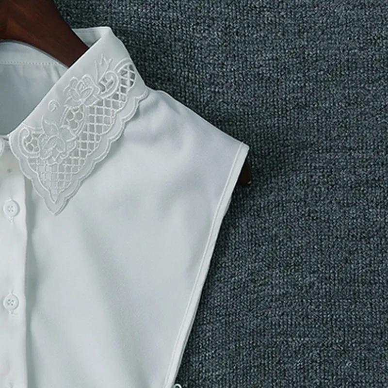 Свитер женский белый шифоновый с искусственными кристаллами|blouse collar|collar shirtwhite