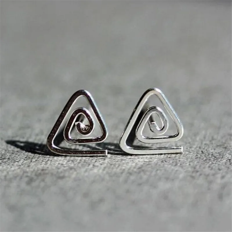 

Новые креативные геометрические модные изысканные простые покрытые серебром 925 пробы треугольные спиральные женские серьги-гвоздики SE155