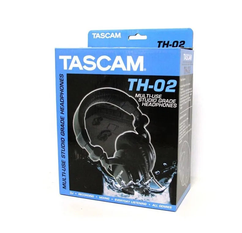 Tascam TH 02 классические туфли с закрытой пяткой и студийные наушники черного цвета