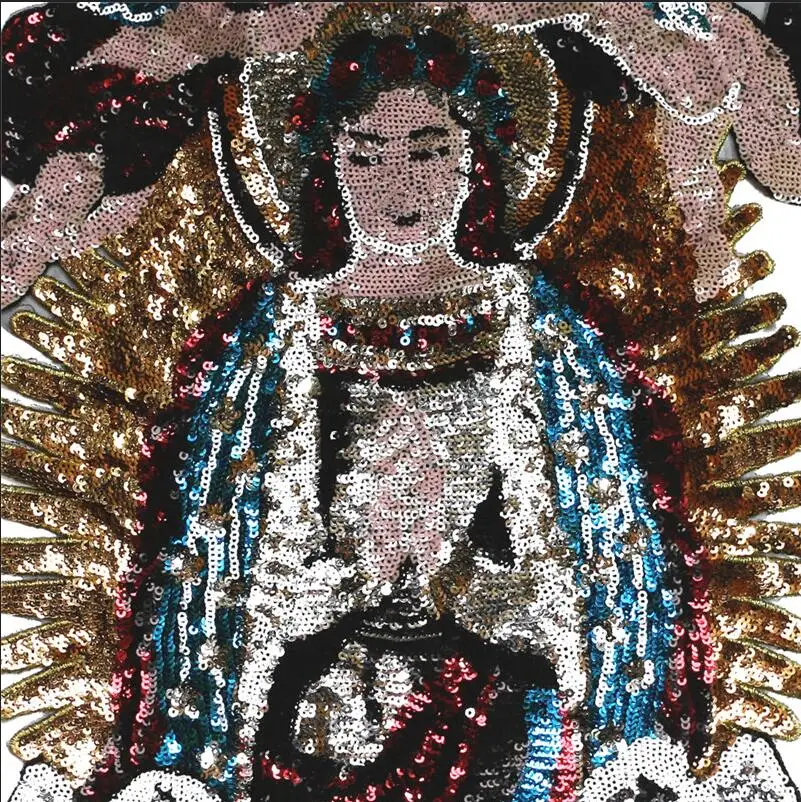 Аппликация с вышивкой Дева Мария ангельские крылья | Дом и сад