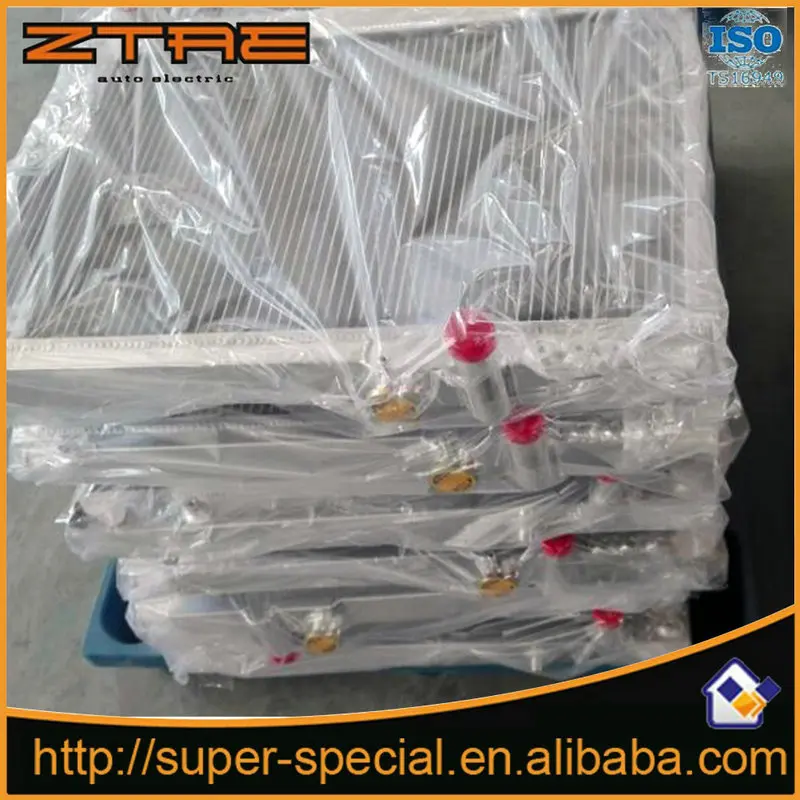 Высококачественный новый гоночный алюминиевый автомобильный радиатор для