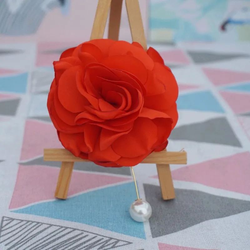 Брошь женская в виде большого цветка элегантная булавка с жемчугом и розой