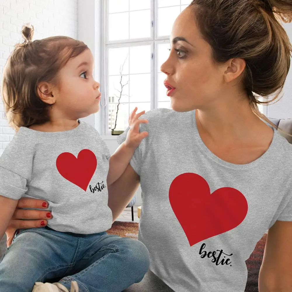 BKLD Лидер продаж однотонные футболки с принтом Love heart комплект для семьи родителей