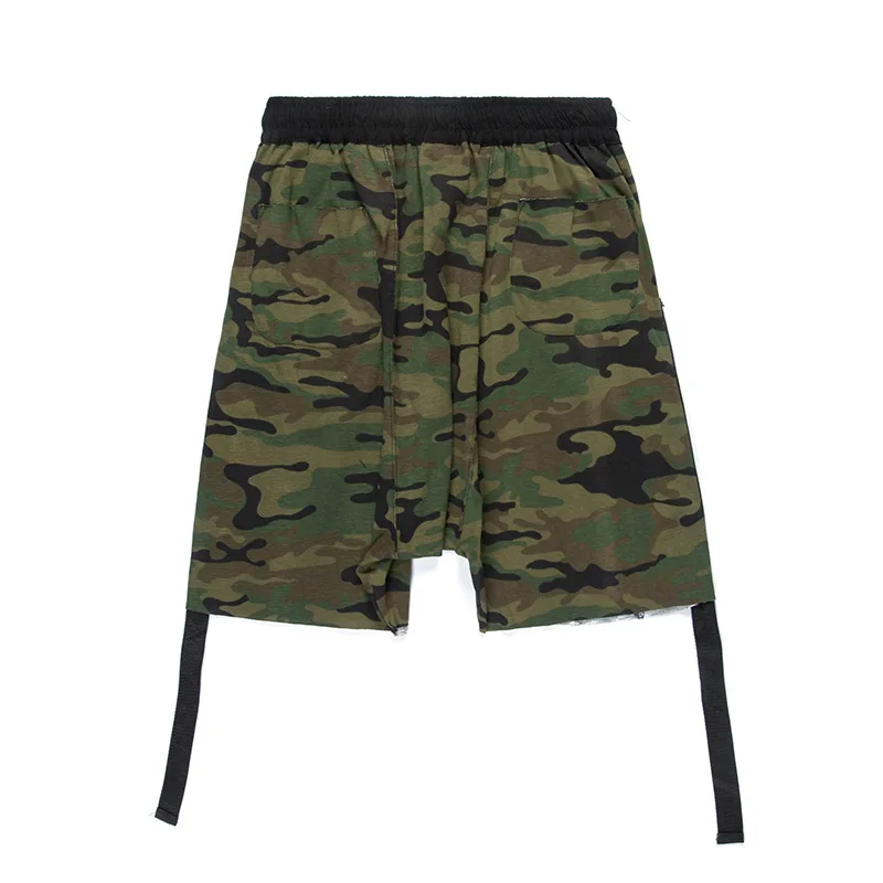 Шорты мужские камуфляжные шаровары в стиле хип хоп с боковыми лентами заниженной