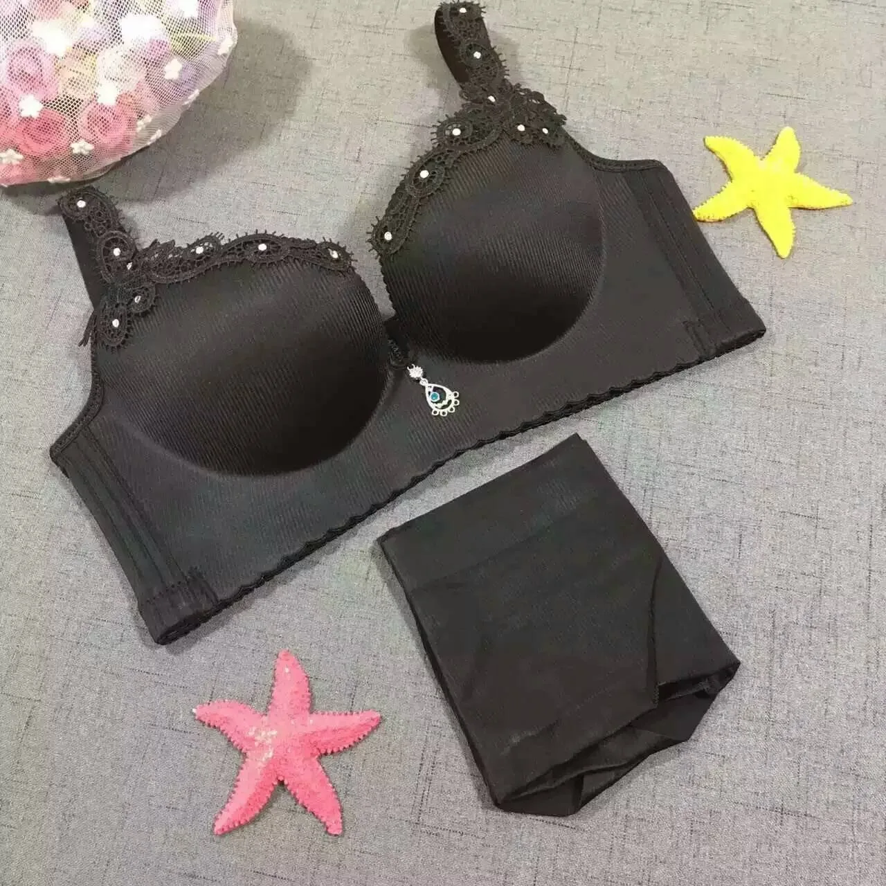 Для женщин бюстгальтер и Трусики для комплект тонкие бесшовные Нижнее Бельё