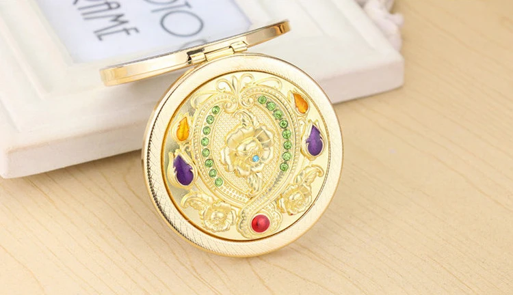 Mini makeup compact pocket mirror New year Christmas party bridesmaid gift birthday present Retro castle peacock flower | Красота и