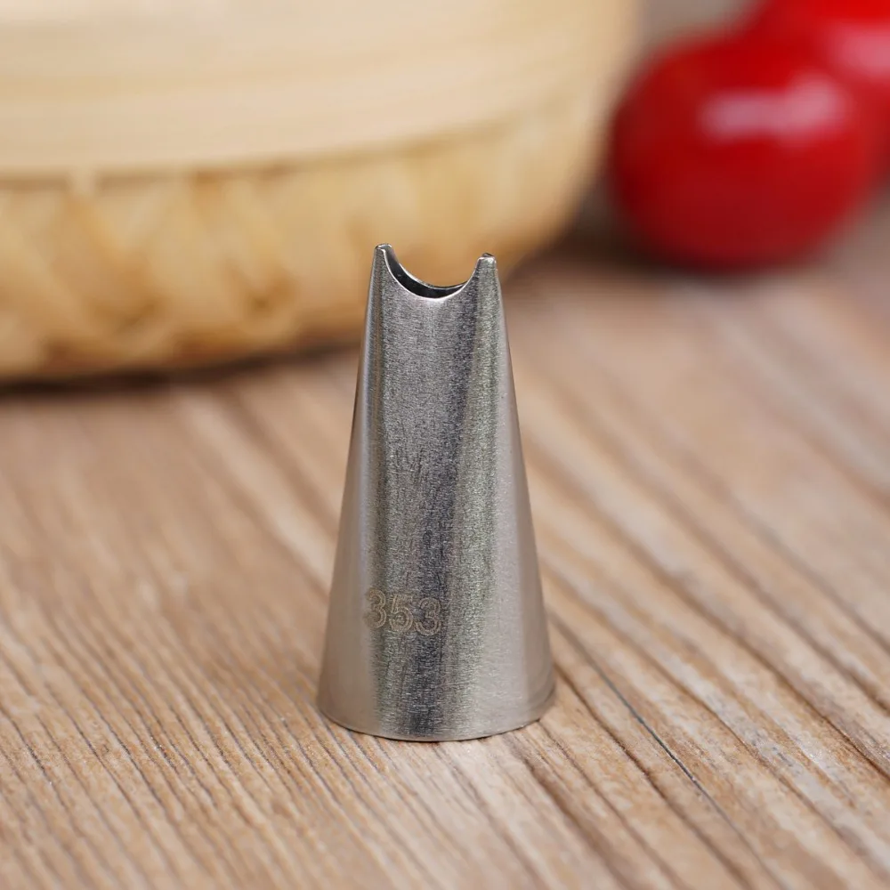 

#353 Cake Decorating Tips Icing Tips Nozzle Decorating Mouth Baking & Pastry Tools Create Heart Shape Cream