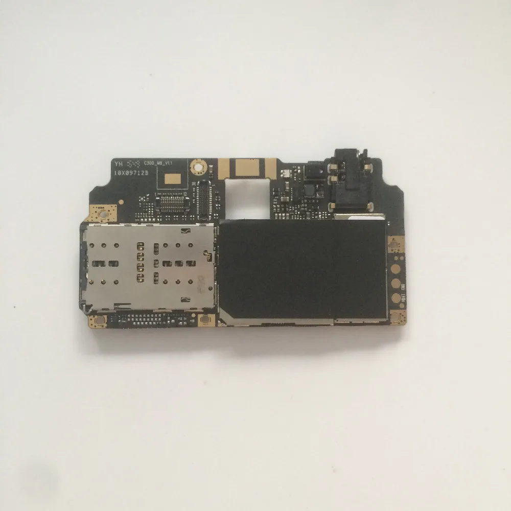 Используется плата 4 г Оперативная память + 64 Встроенная материнская для Blackview p2