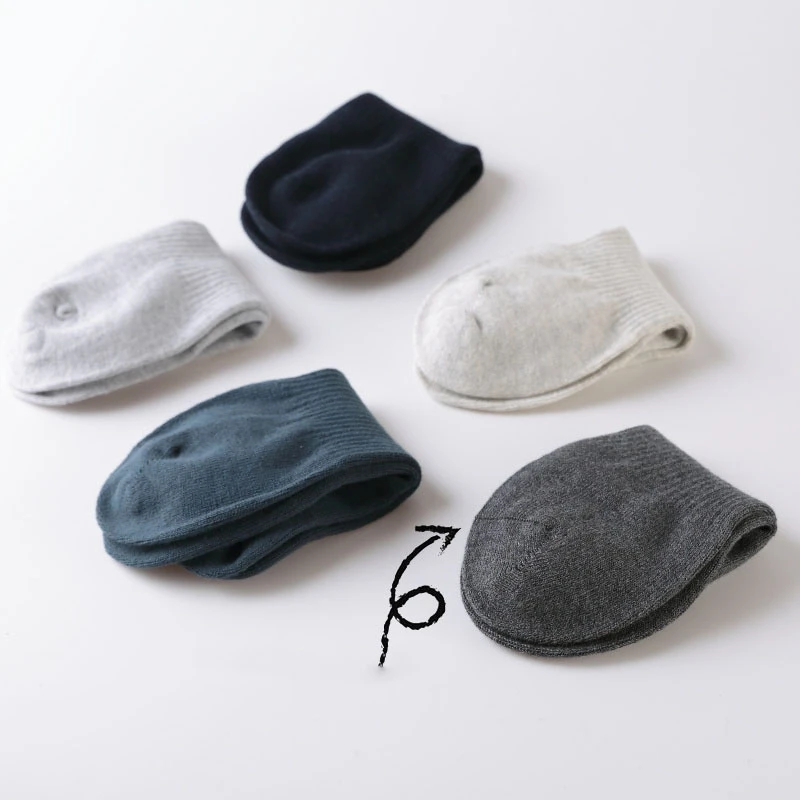 Мужские носки 5 пар хлопковые однотонные короткие незаметные новые весенние