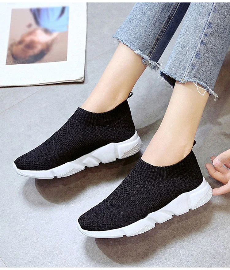 Женская обувь; Новинка года; кроссовки Flyknit; женские дышащие слипоны на плоской подошве; белые кроссовки с мягкой подошвой; повседневная женская обувь на плоской подошве; красовки