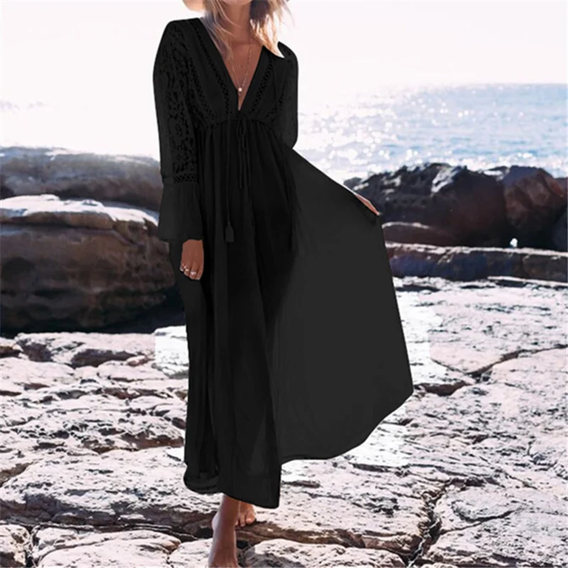 Женское длинное платье туника Boho белое хлопковое с глубоким треугольным вырезом