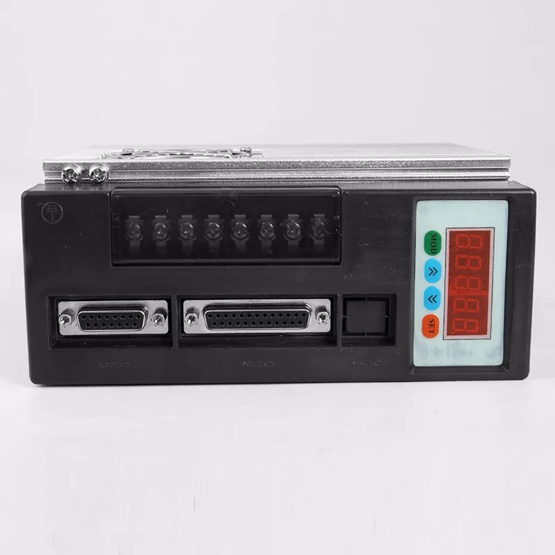 

Free Shipping 1.5KW Servo Motor Kit 110ST-M05030 AC 220V 5 N.M 3000rpm Servo System Matched Servo Driver