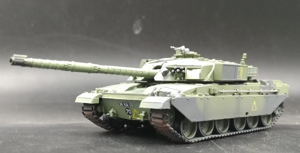 EM 1: 72 Британский Челленджер 1 главный боевой танк модель Trumpeter 35107 избранная