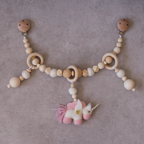 Pink Unicorn 1PC Baby Rattle Wood Bird Pacifier Chain Pram Cart Wool Ball Chain Holder Handmade Stroller Accessories For 0-12 month Baby Toys - Цвет: Pink Unicorn