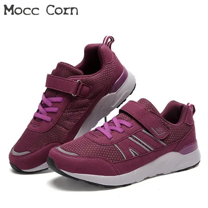 Женские кроссовки с дышащей сеткой летние спортивные на массивной платформе со