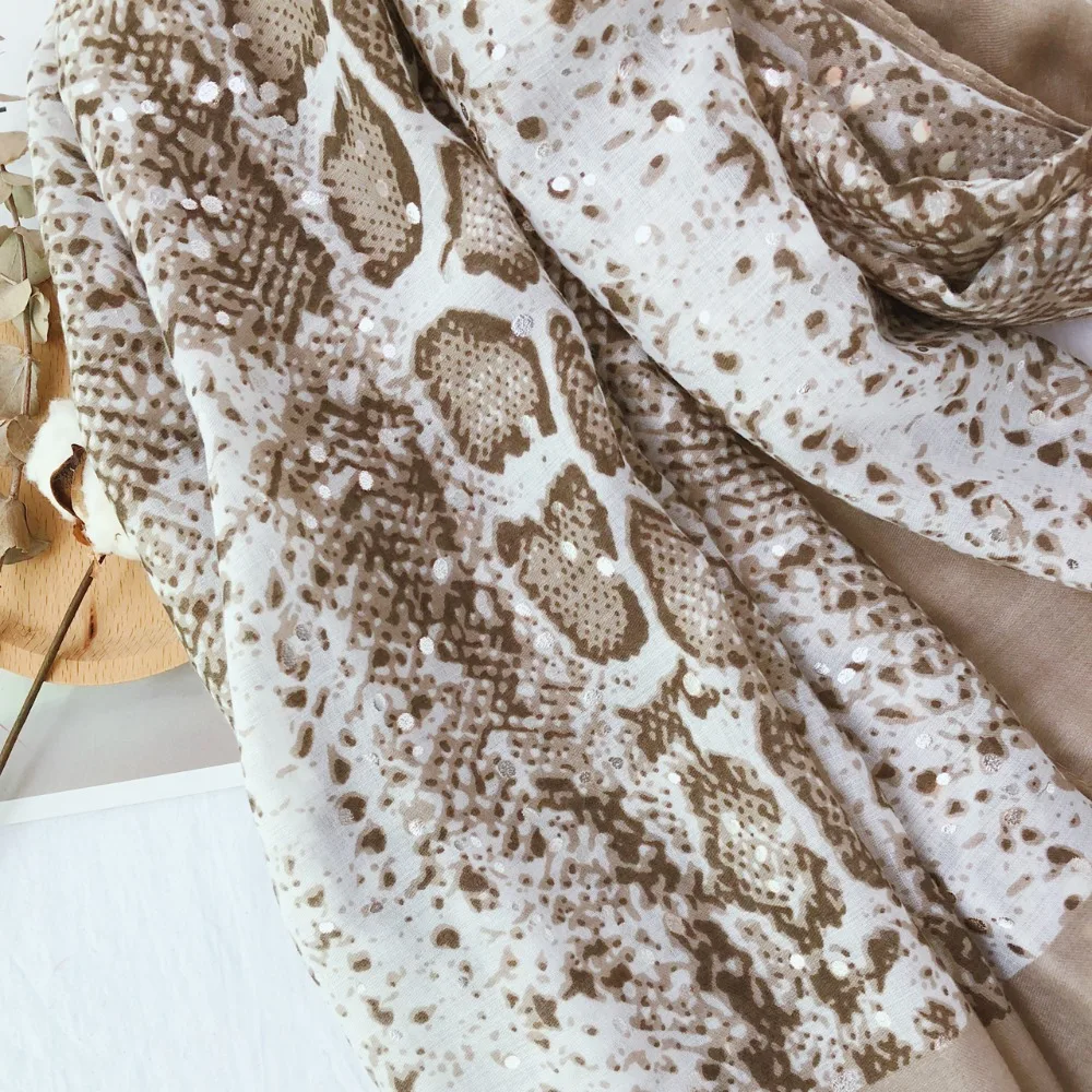 Новинка 2019 модные шарфы из серебристой фольги с принтом змеиной кожи шали