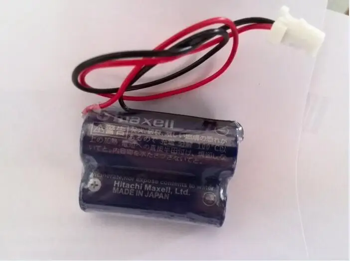 2 шт./лот новые оригинальные Maxell CR17450 3v CR17450(3v) комбинации 1250mah батареи PLC с вилкой