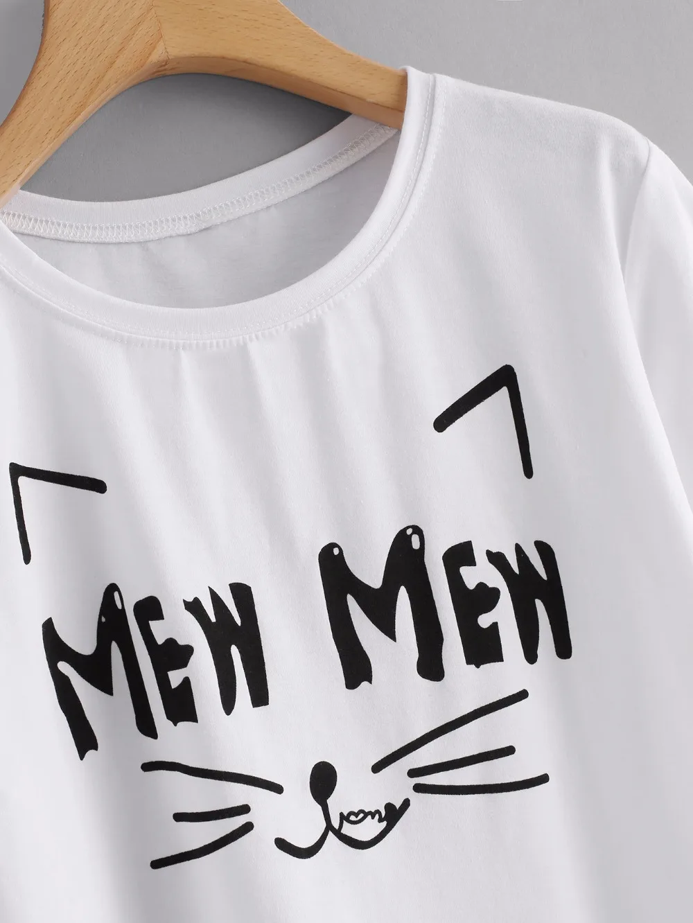 Футболка MEW женская с рисунком в стиле 90-х | Женская одежда