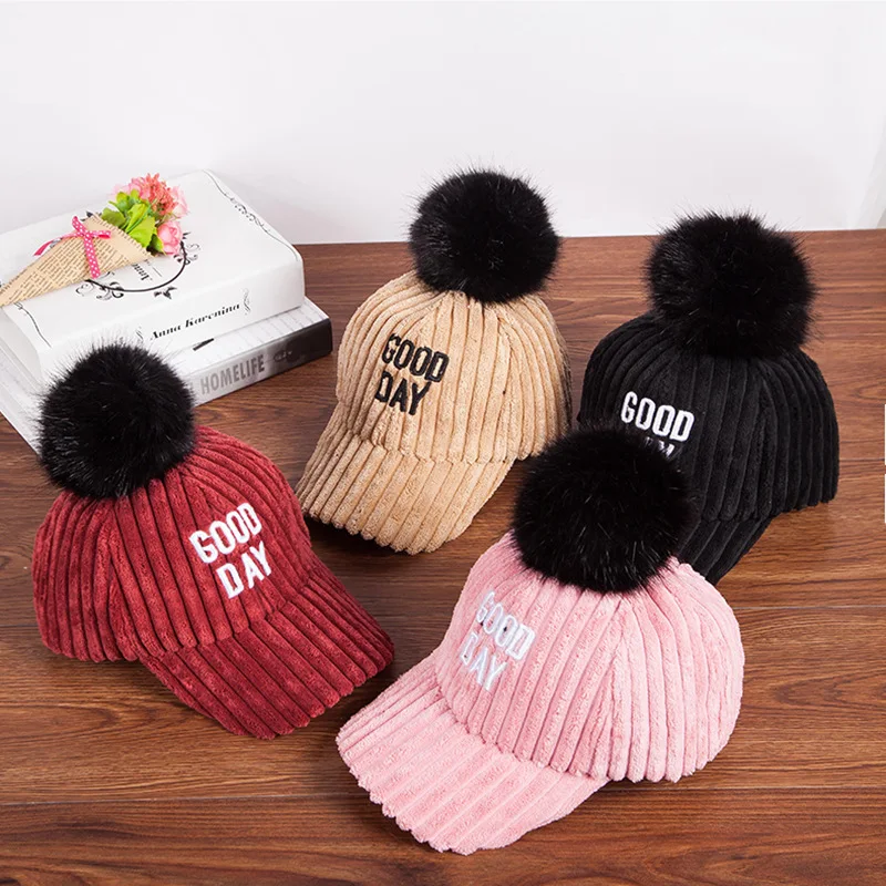 Женская шапка для родителя и ребенка осенне зимняя одноцветная Кепка с помпоном