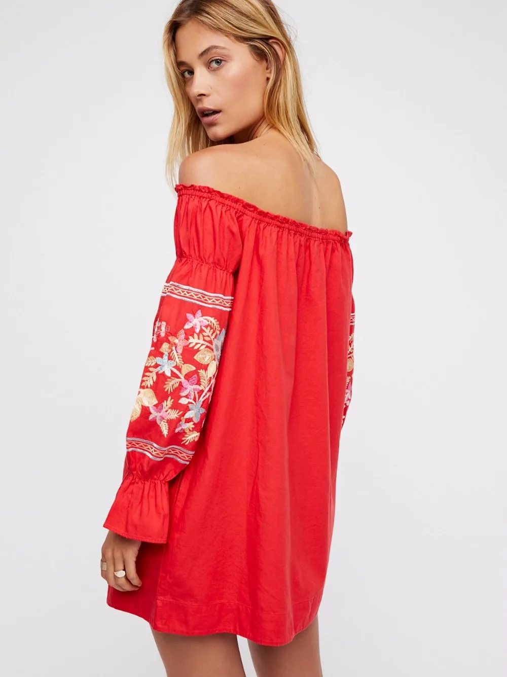 Женское платье с цветочной вышивкой этническое модное пляжное открытыми плечами