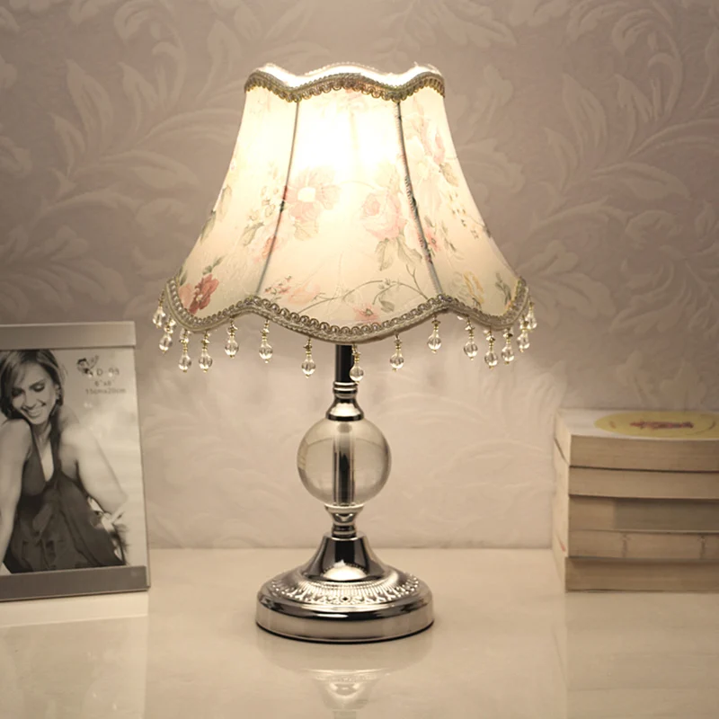

E27 Dimmable LED Table Lamps for Bedroom Crystal Decoration Bedside Lamp Table Lanterns Girl Bedroom Decoration Indoor Lighting