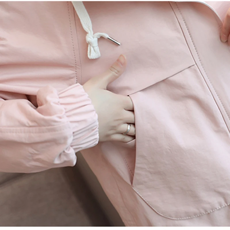 

2020 New Spring Autumn Women Trench Coat Print Letter Short Hooded Womens Windbreakers Streetwear Fashion Casual Women Overcoat