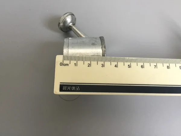 50 шт./лот D3.5XH3cm Минимальная металлическая декоративная игрушка поливки банки