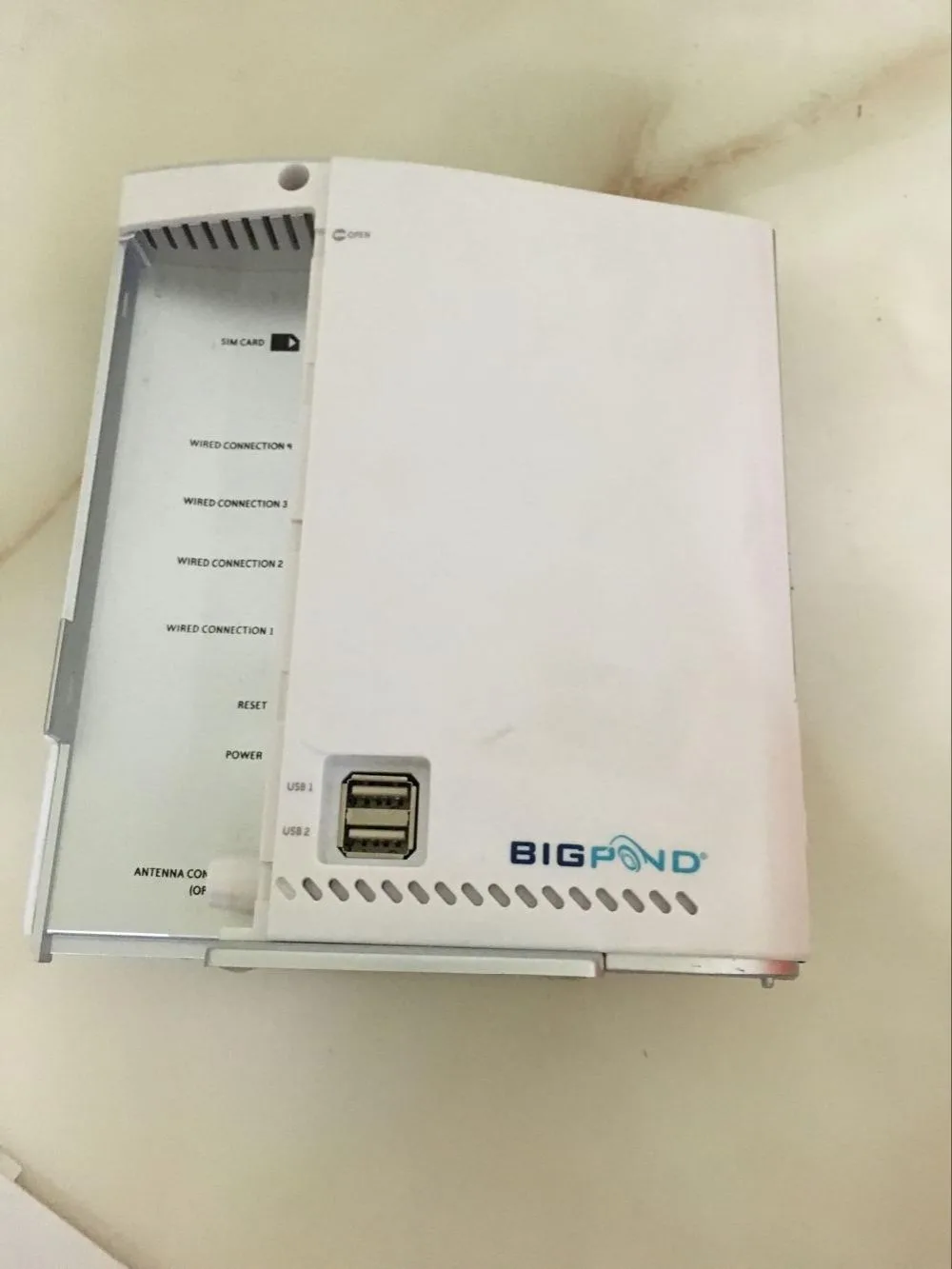 Оригинальный разблокированный NetComm 3G21WVTG 3G Wi Fi маршрутизатор 21mbps со слотом для SIM