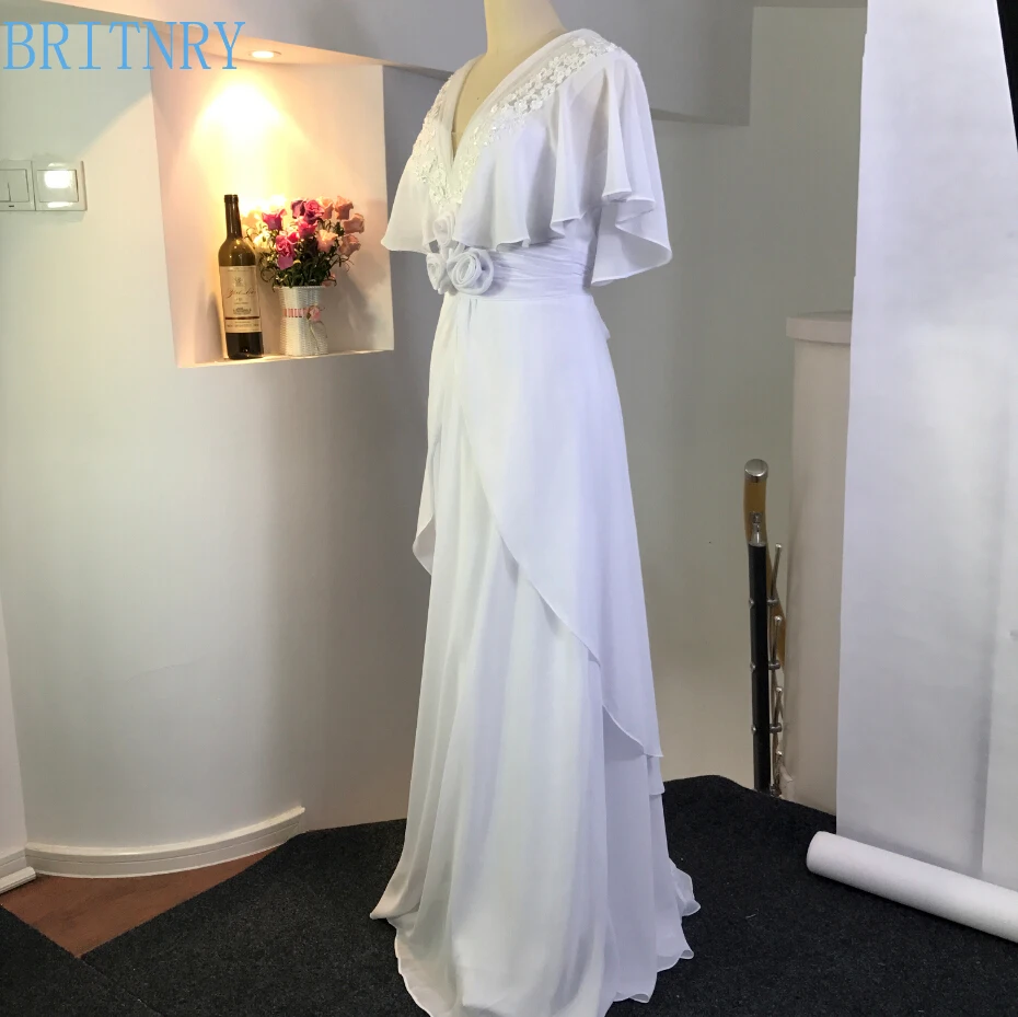 

BRITNRY V Neck Boho Wedding Dress Lace Flowers Chiffon Beach Dress Elegant Short Sleeves White Ivory Wedding Gowns