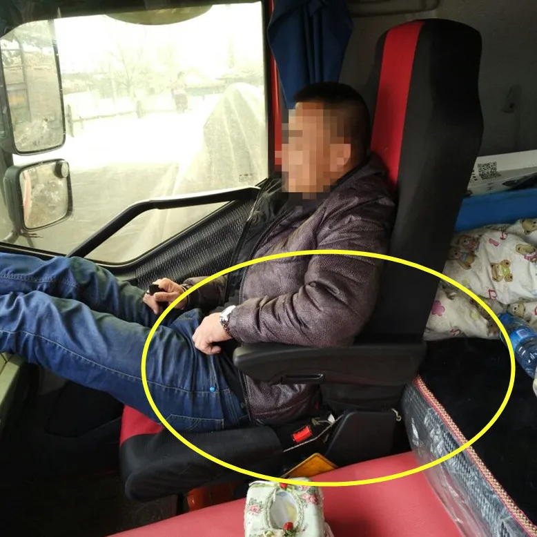 Мягкое тяжелое сидение для грузовика подлокотник караван сиденье подлокотник автомобильное сиденье части морской водительский сиденье аксессуары с регулируемой функцией - Название цвета: left hand of seat
