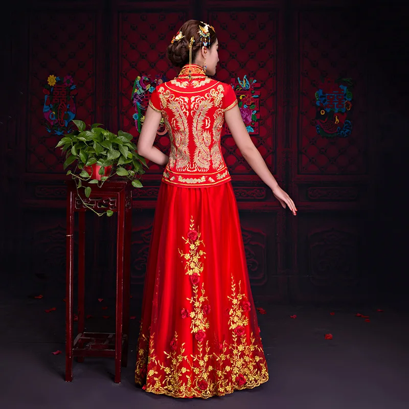 Женское традиционное платье Ципао Красное длинное свадебное с короткими