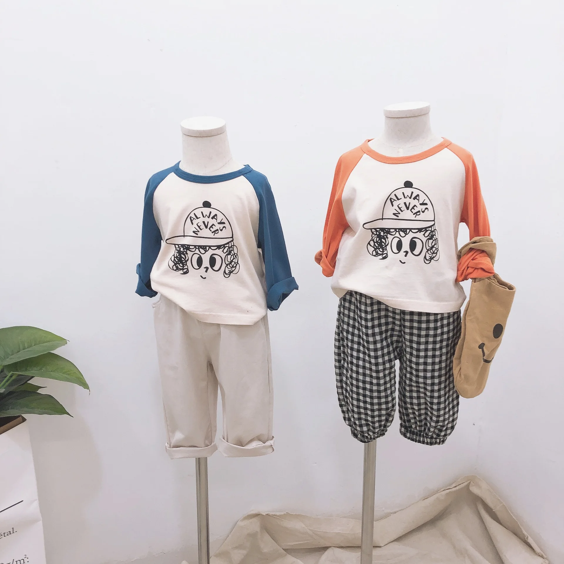 2019 корейские демисезонные стильные футболки с длинными рукавами и рисунком для