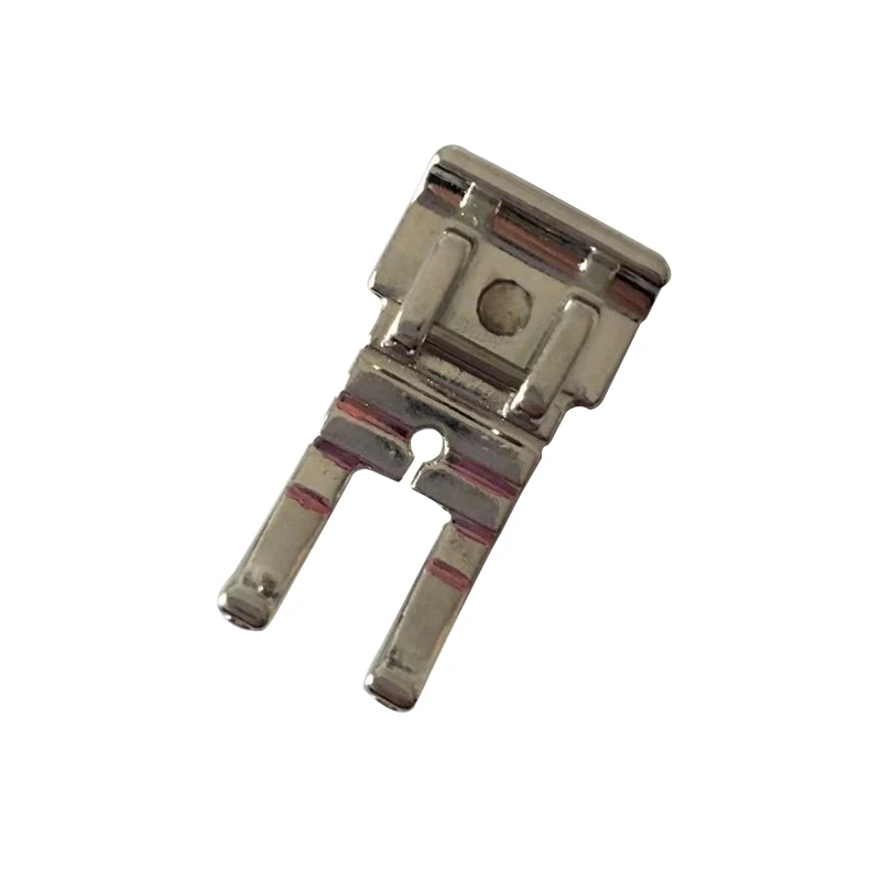

1Pcs 1/4 Quilting Patchwork With Tick Marks DIY Sewing Presser Foot New Metal Walking Foot for Home Sewing Machines 3708-1