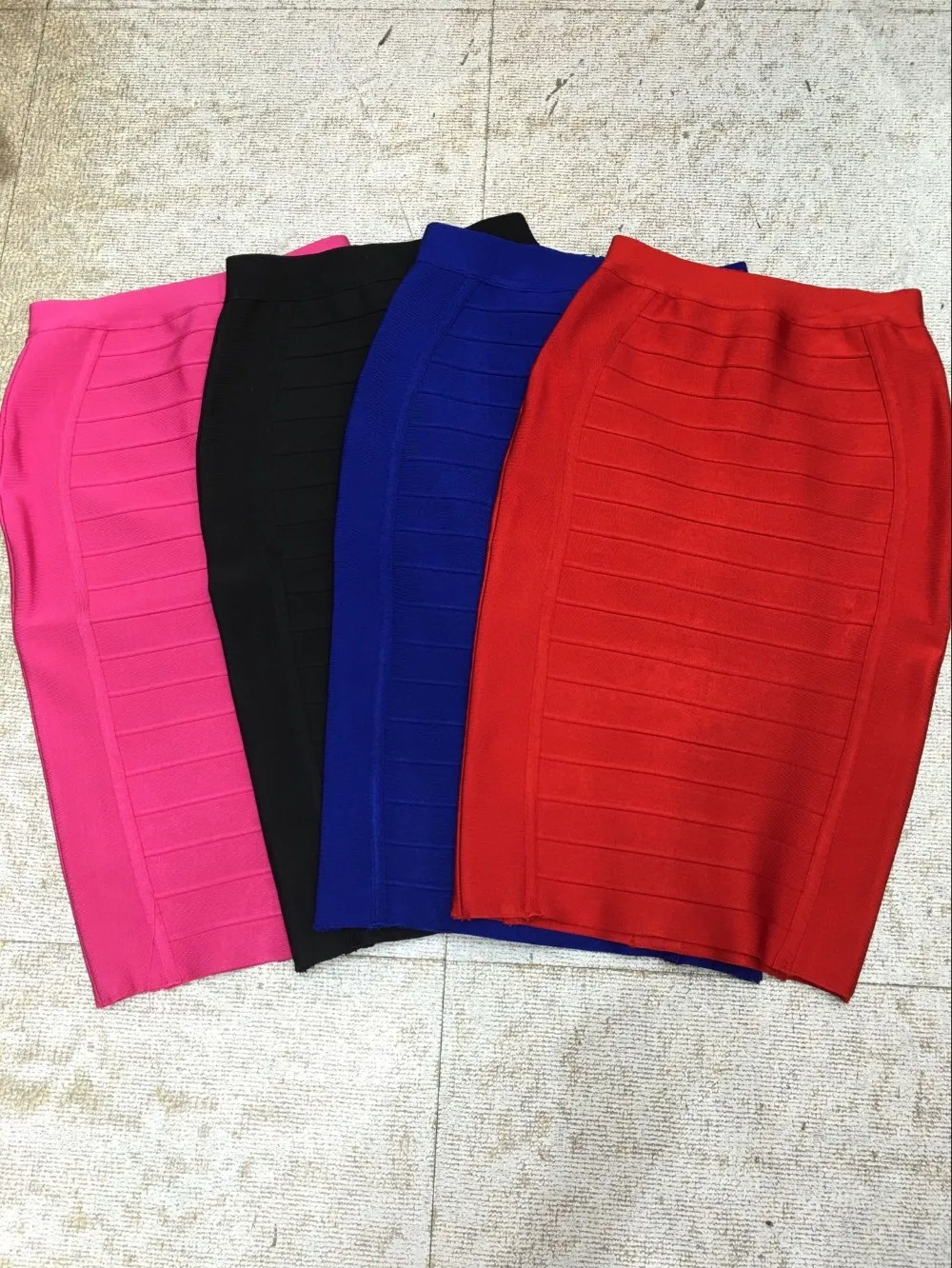 Однотонная обтягивающая вечерние ка из искусственного шёлка 6 цветов | Женская