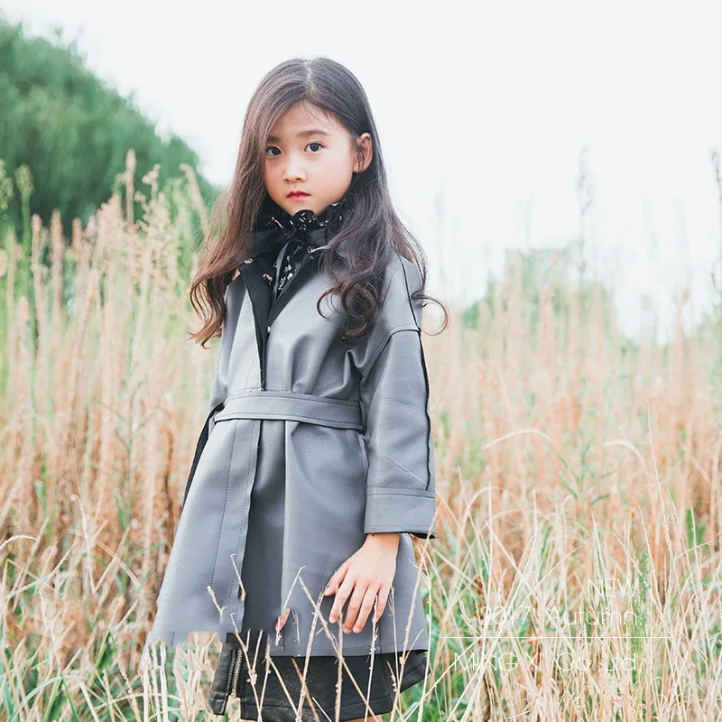 Кожаная куртка для девочек Новинка 2017 года детская одежда осеннее длинное пальто