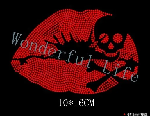 Бесплатная доставка череп с губами стразы перенос дизайна одежды | Дом и сад