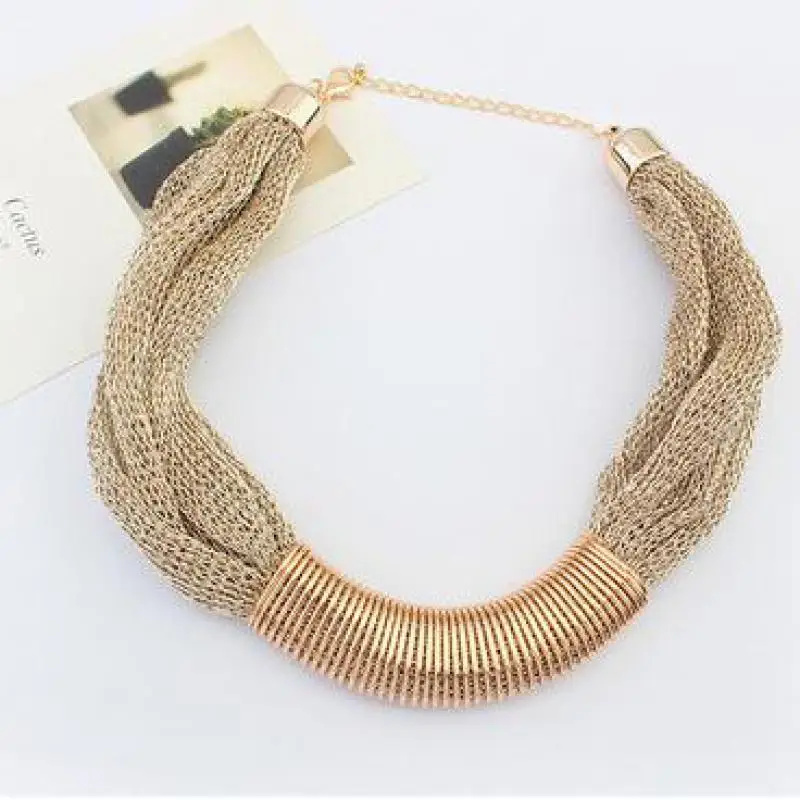 Массивное ожерелье крупное ювелирное изделие массивное женская бижутерия