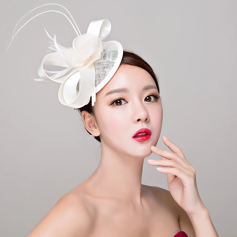 Красные/белые/черные шляпы Sinamay Королевский fascinators Свадебные гонок коктейль чародей женщины белье перо шляпа вечерние аксессуары для волос