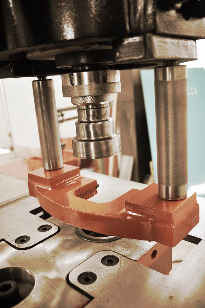 Двойные цилиндры блестящие/S универсальные металлообрабатывающие машины