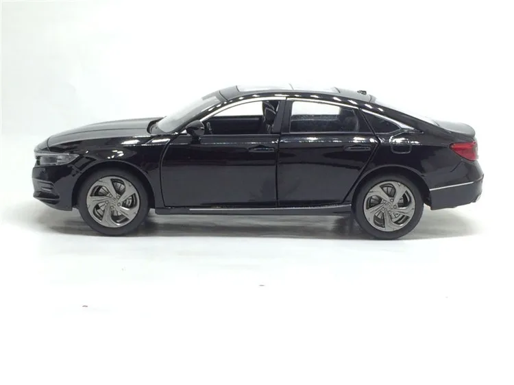 1/32 масштаб Honda Accord модель автомобиля игрушечный звуковой светильник литой под давлением металлический оттягивающий назад модель автомобиля игрушка для коллекции подарков