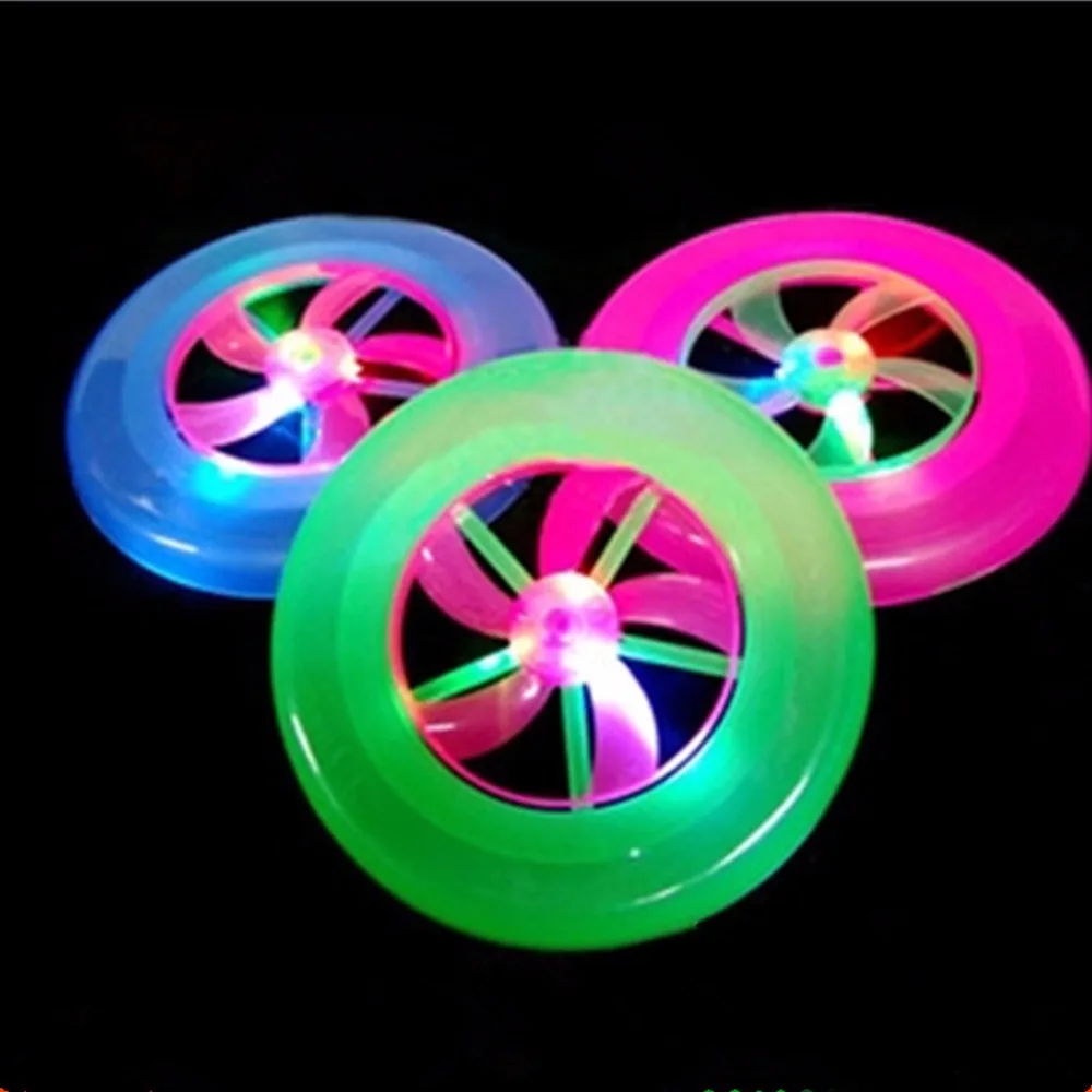 Красочные НЛО детские игрушки спин Светодиодный светильник Открытый игрушечная летающая тарелка диск развивающие спортивные пляжные игрушки