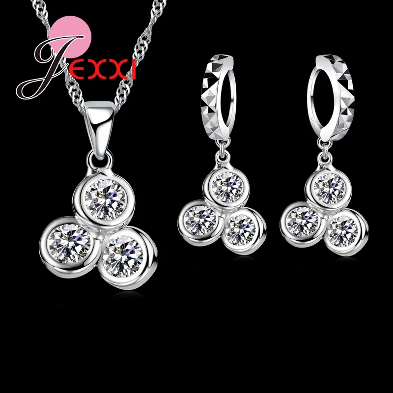 Комплект женских ювелирных украшений из серебра 925 пробы с тремя камнями |