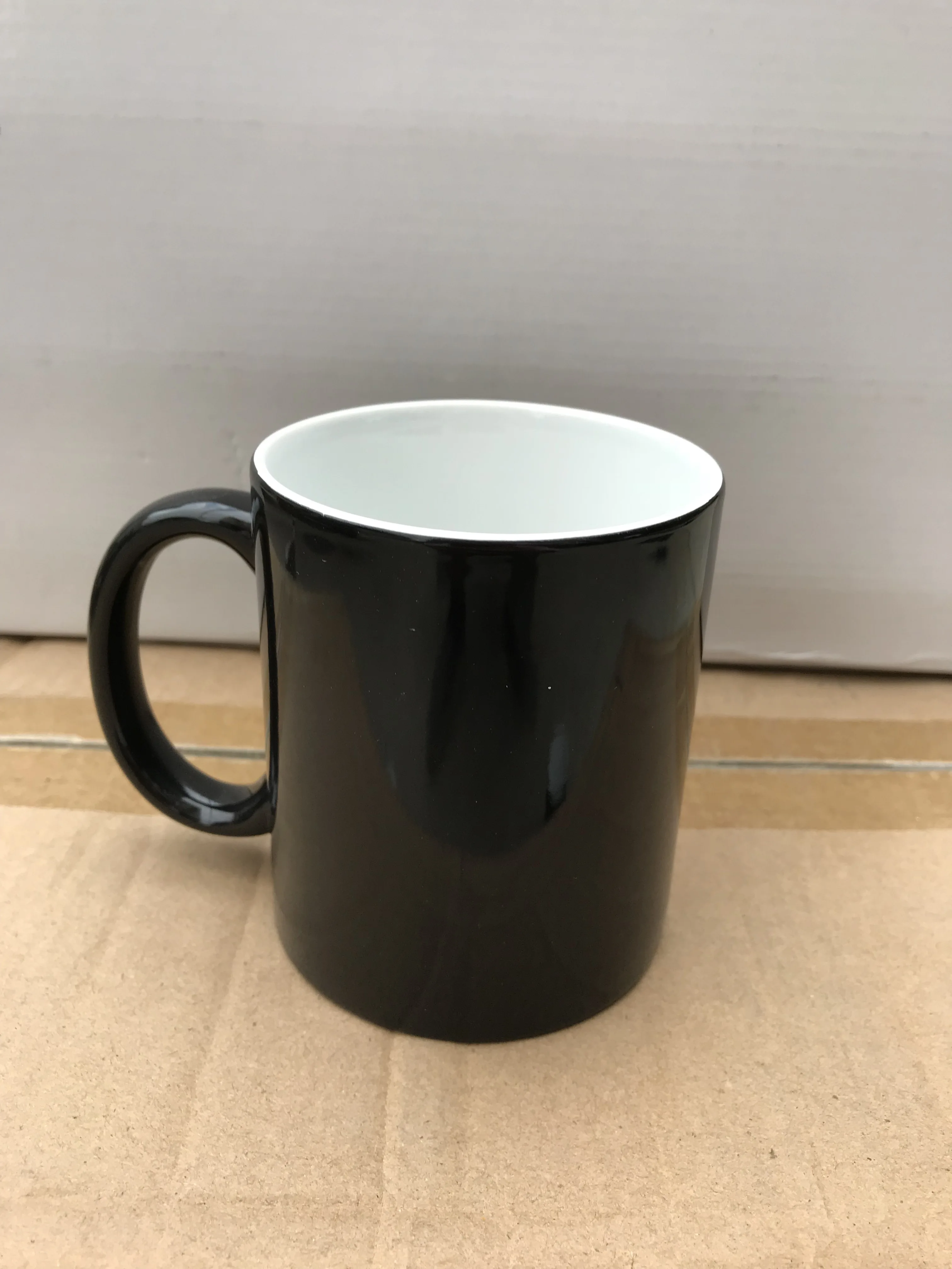 Лазерная гравировка снаружи: цветок звезды любовь термопереводная чашка |