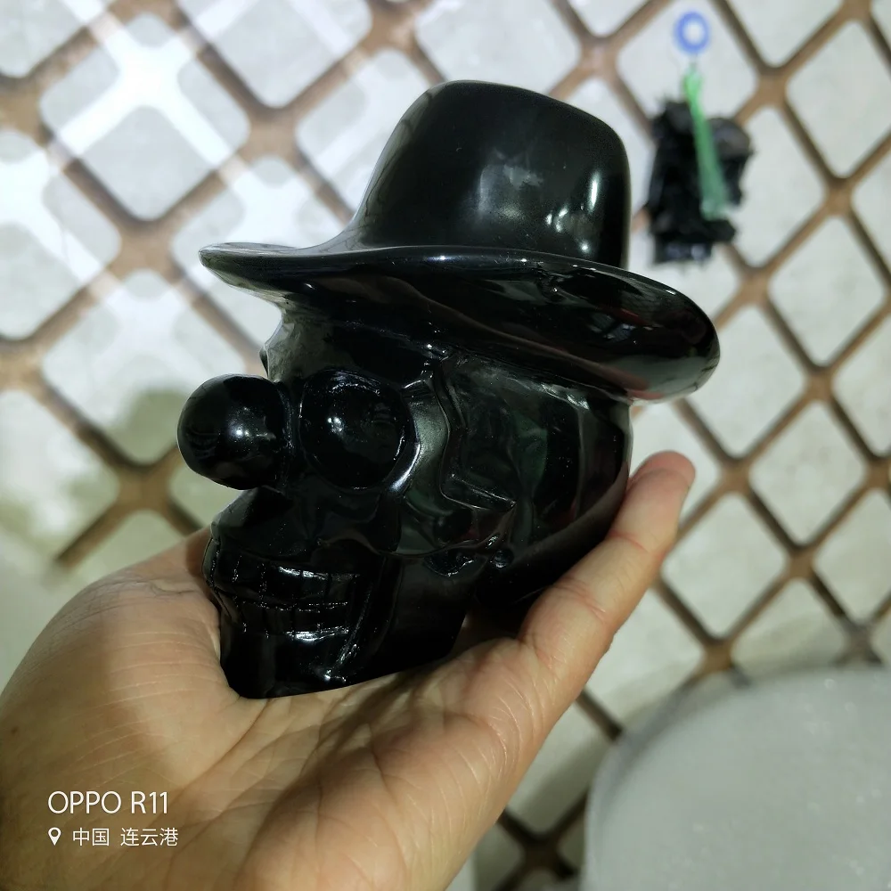 

Natural stone skull clown figurine Crystal Carved statue Realistic Feng shui healing Home Ornament art collectible