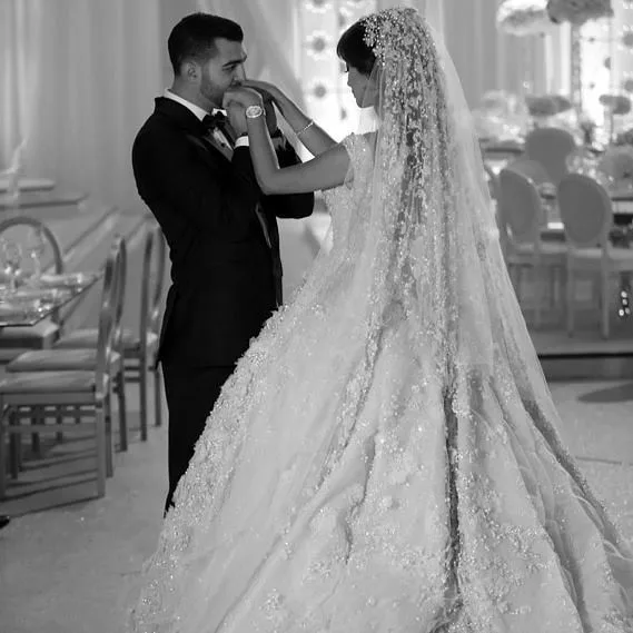 Модное бальное платье длиной до пола, Robe De Mariage, Сияющие бусины кружевные аппликации, свадебное платье принцессы с шлейфом на заказ