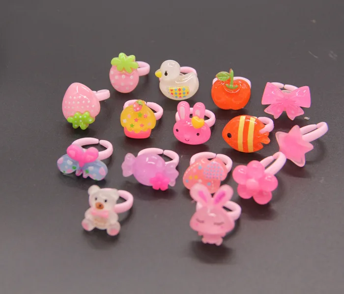 candy colored12pcs Подарок на день рождения, подарок на день рождения, Детские вечерние подарки, большая коллекция маленьких подарков, которые понравятся мальчикам и девочкам - Цвет: candy colored12pcs