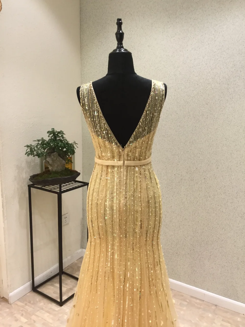 Traugel Off The Shoulder A Line Lace Wedding Dresses Appliques Beading Lace Up Bride Dress Cathedral Train Bridal Gown Plus Size