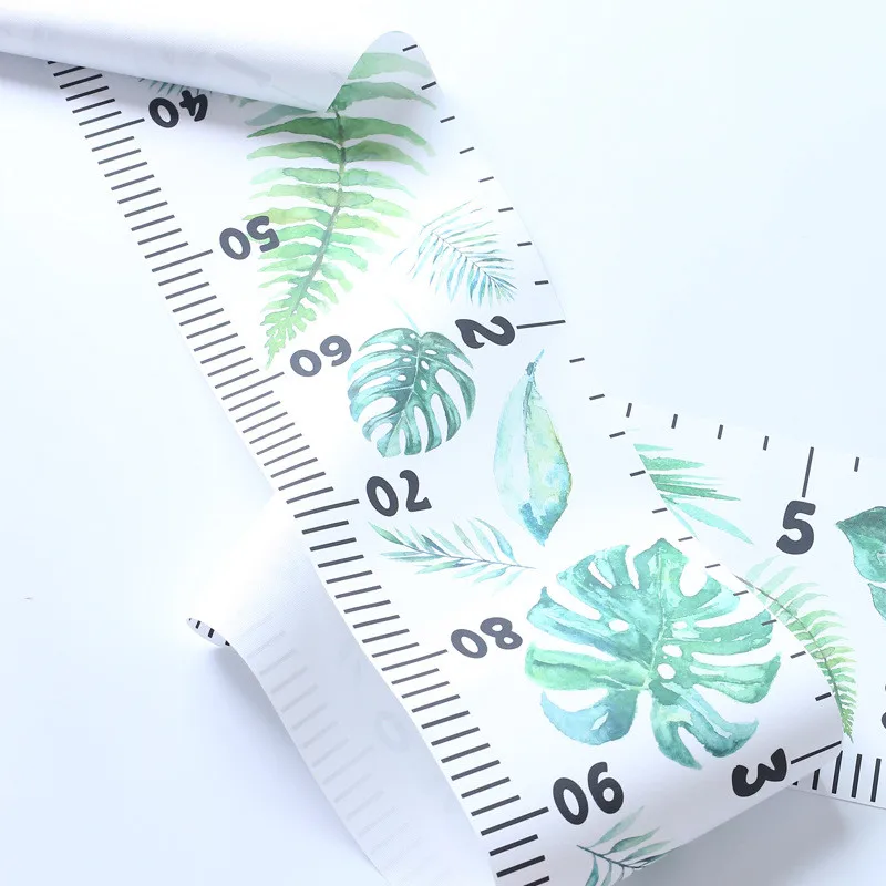 Реквизит деревянная настенная подвесная детская линейка для измерения роста