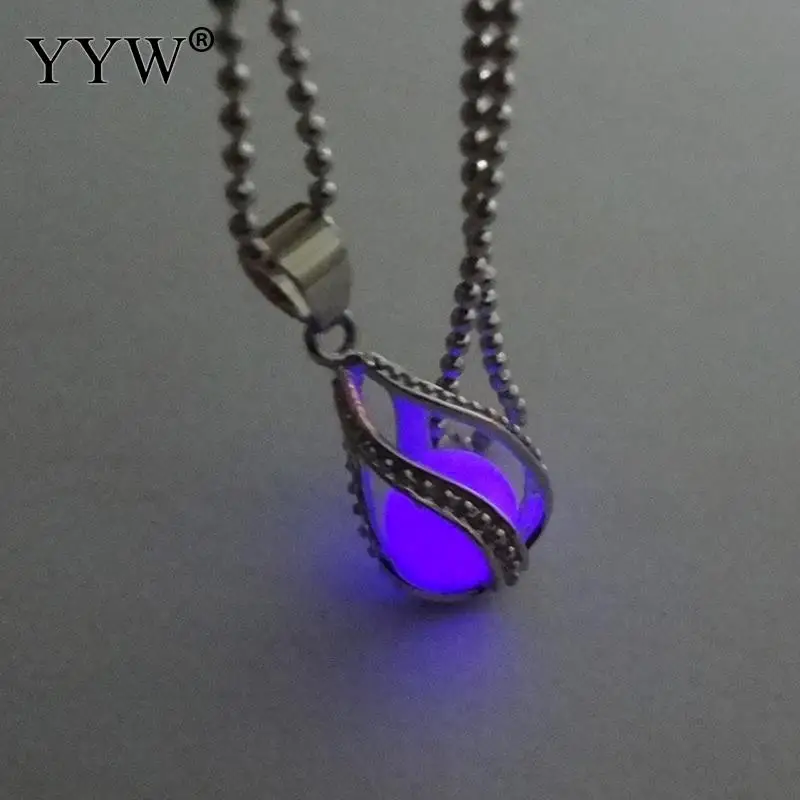 Светящееся ожерелье русалка с бусинами в темной коробке светящееся массивное