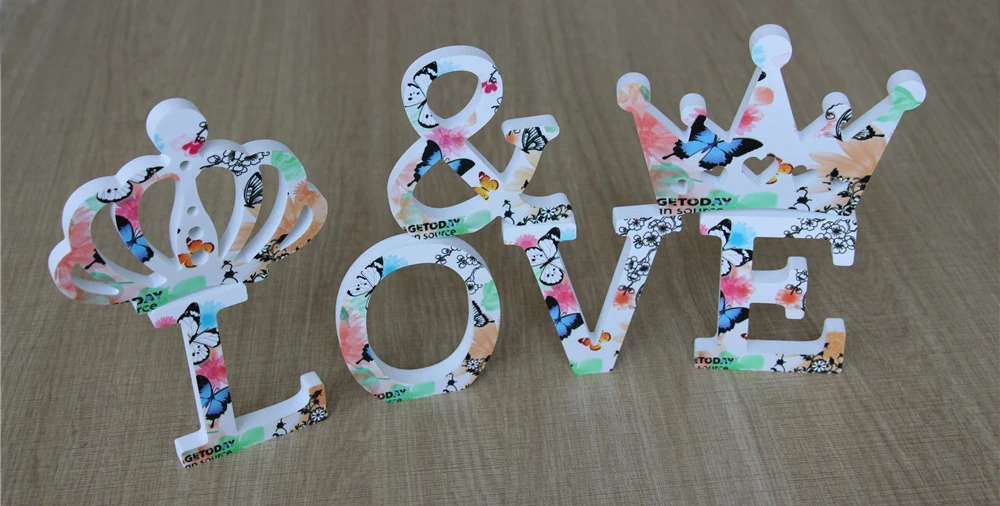 

Home Decoration Height 12cm with New design printed colors Butterfly wood Letter used for Wedding gifts and Birthday present